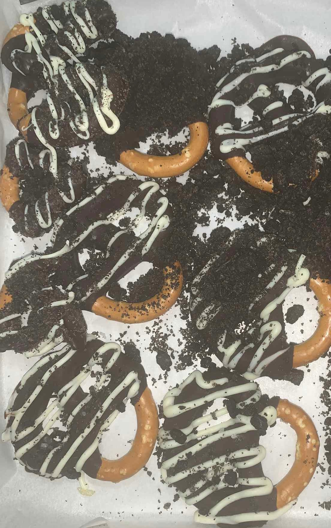 Dipped Chocolate Gourmet Pretzels